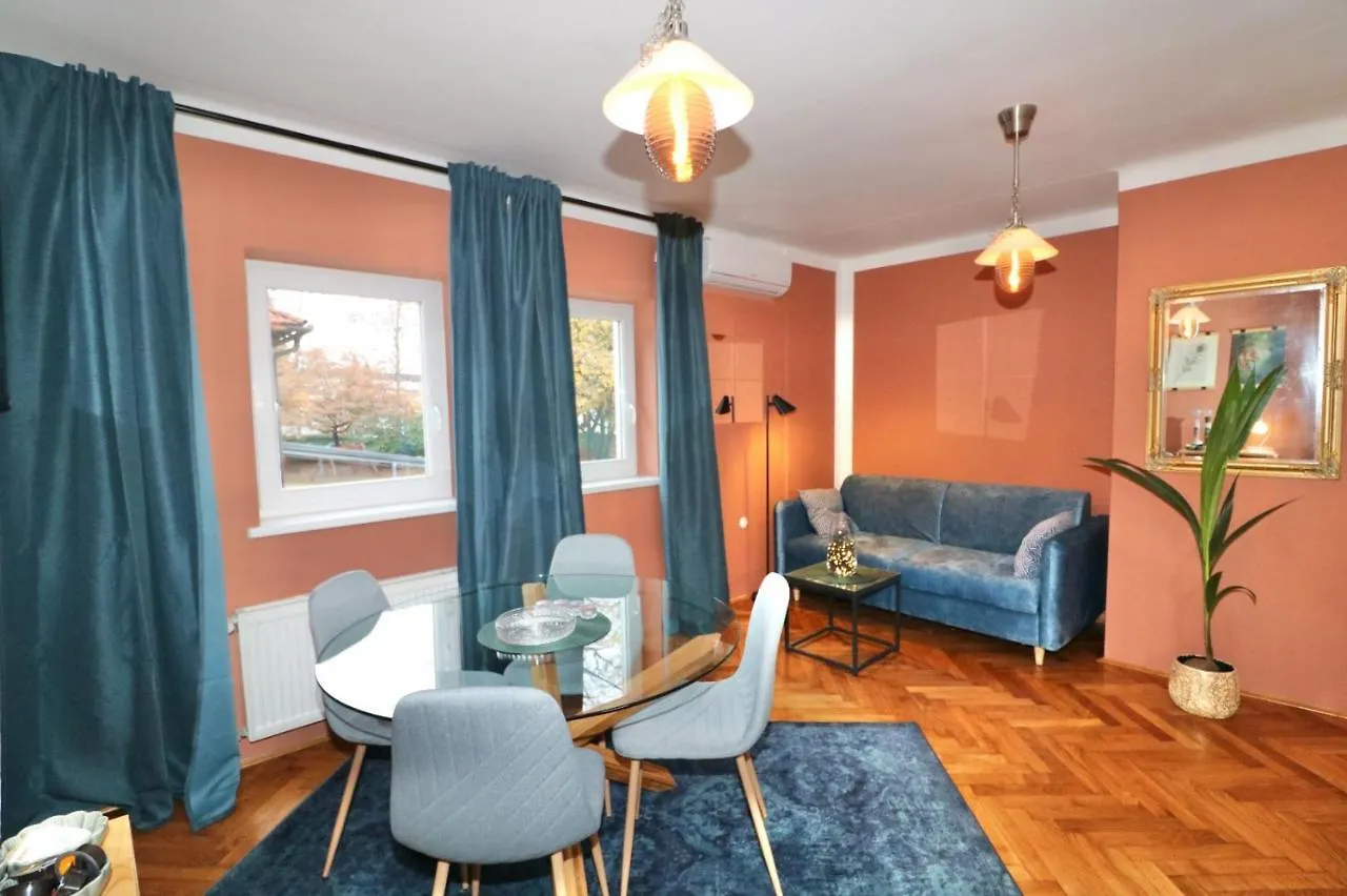 Studio City Ljubljana Apartment